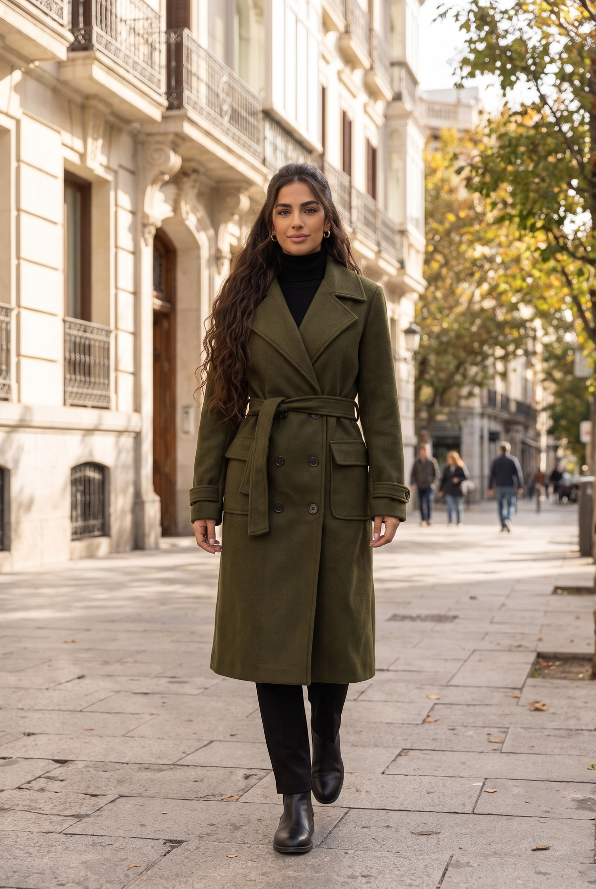 Abrigo Carlota Verde militar
