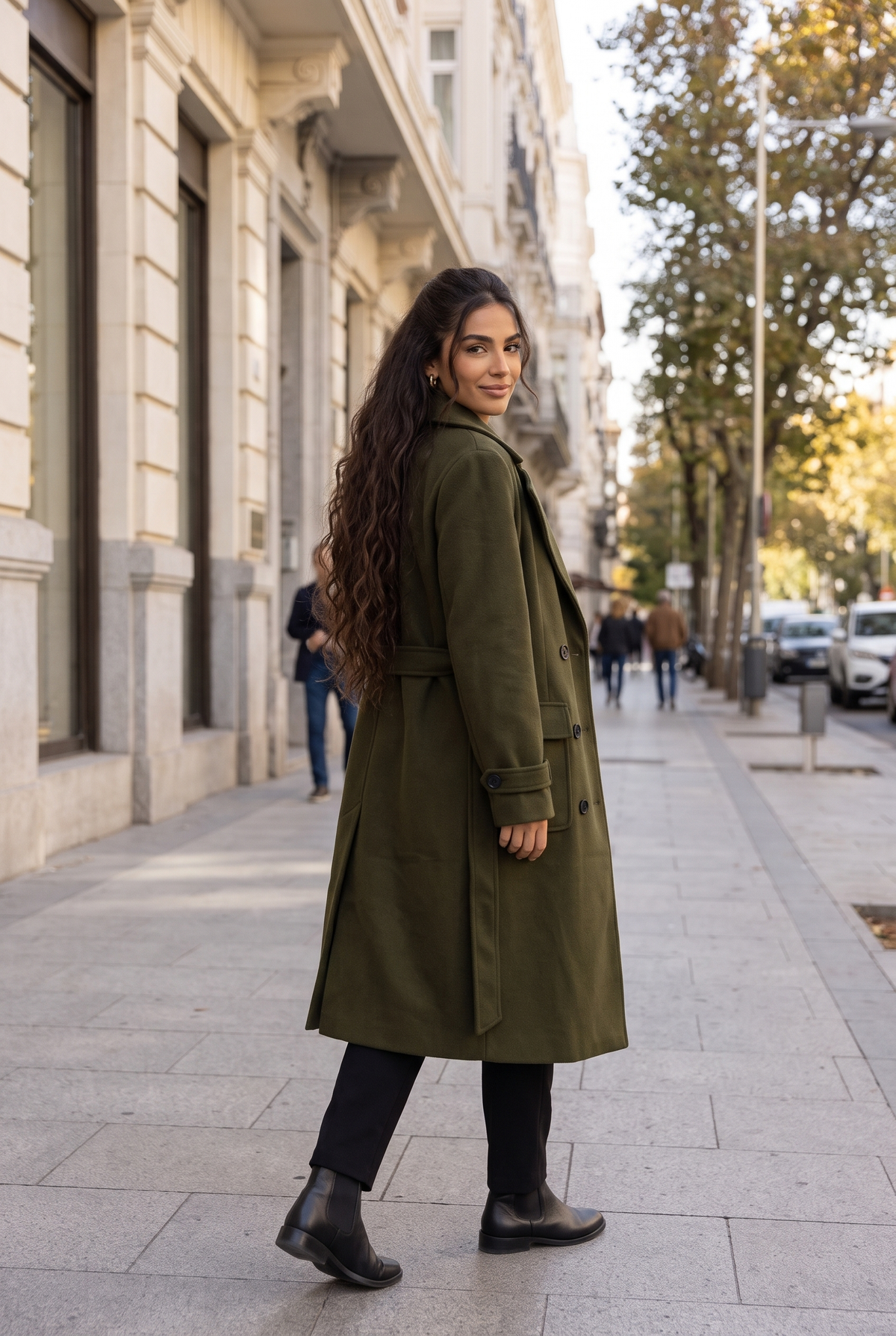 Abrigo Carlota Verde militar