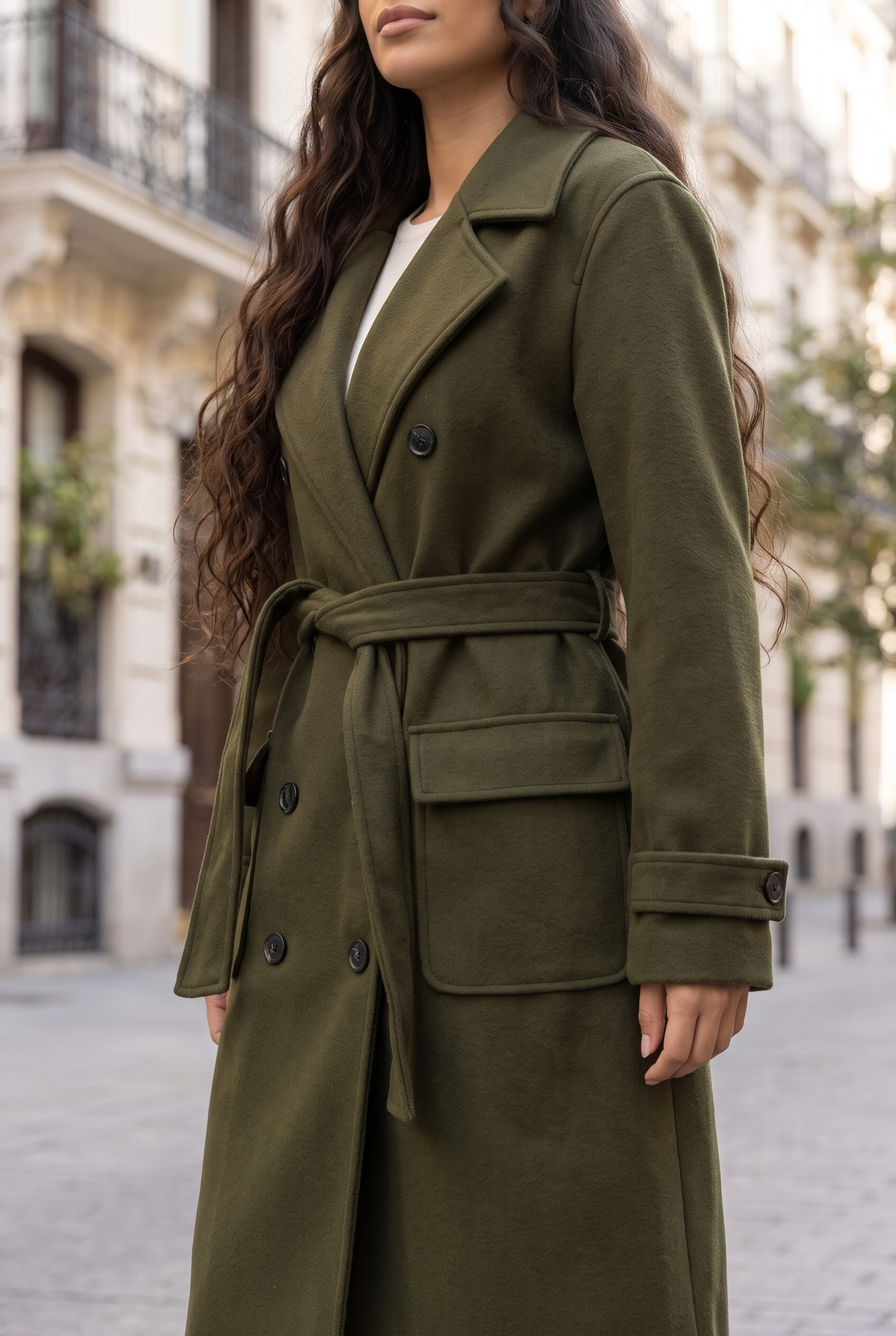 Abrigo Carlota Verde militar